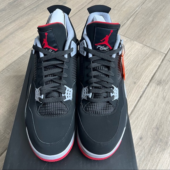 JORDAN 4 RETRO BRED (2019) - Picture 3 of 9
